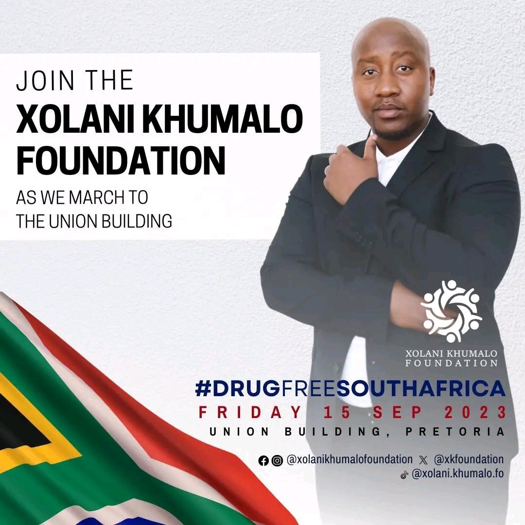 maphulumpana's tweet photo. #Santaco never supported #The_EFF @EFFSouthAfrica @Julius_S_Malema EFF NationalShutdown 😂😂😂now is supporting #Xolani 💚💚💚 https://t.co/msJEH288KF