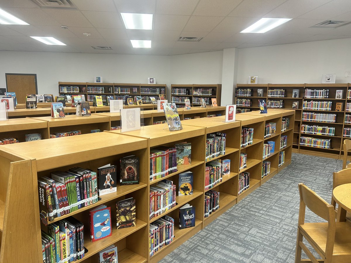 Yesterday may have been the most exciting day of my career. Our opening day collection arrived and my cozy little library is full of new books. I’m literally giddy with excitement and so are my students ❤️📚
