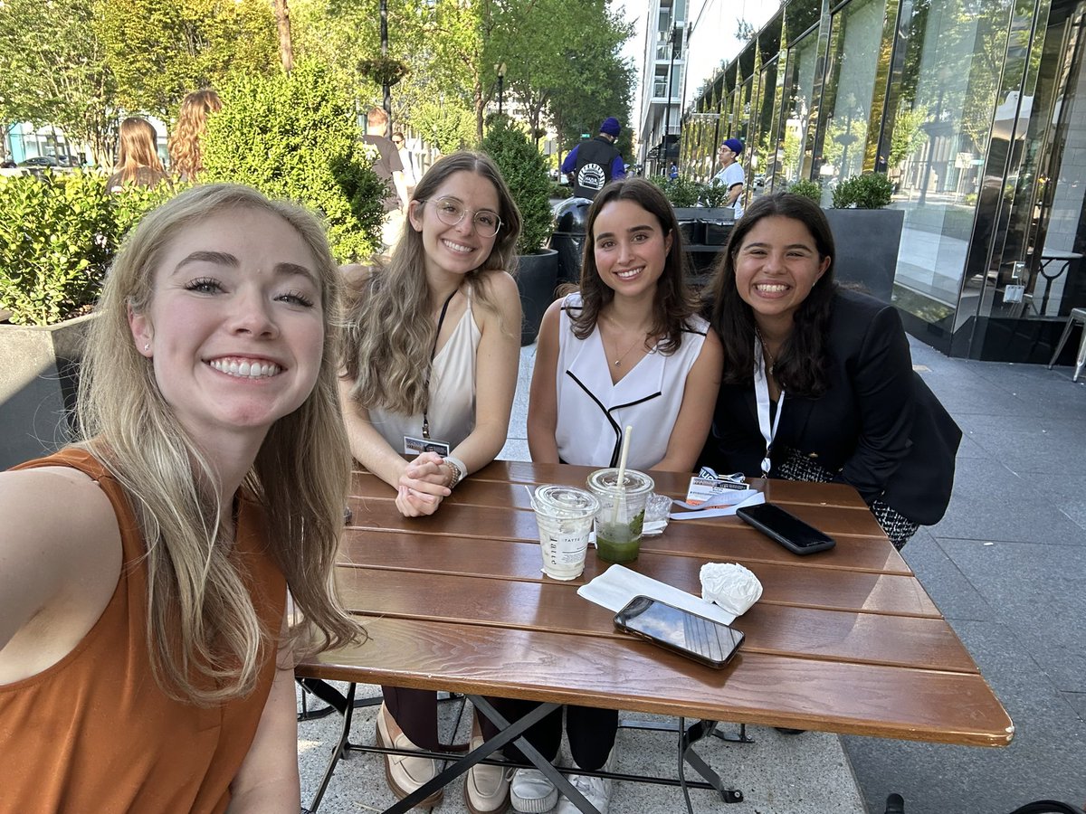 The best part about these meetings is collaborating with others in the field! Thank you @WINSneurosurge1 and <a href="/CNS_Update/">CNS</a> for introducing me to these future rockstars! #2023CNS #WINSMentorship #WINSx2023CNS #WINSMentorshipInAMinute