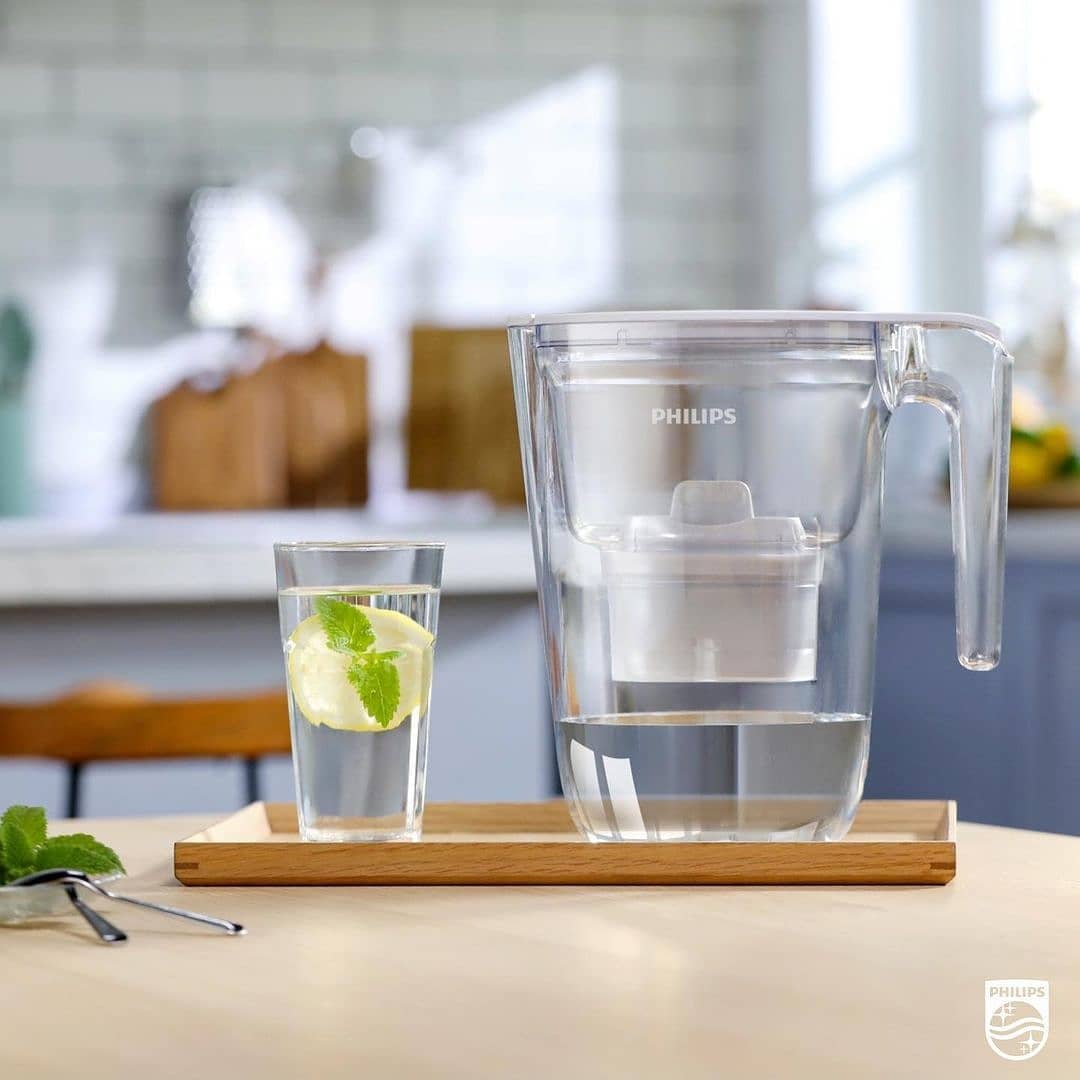 PowermoveAU's tweet photo. Jug filter is the easier &amp; more affordable way to provide yourself with really clean &amp; tasty drinking water. Use it when you just want to drink, take water from it for cooking &amp; boiling

https://t.co/UFAcaDZ4xX
#water#kitchen#recipes#philipswater #filteredwater #waterjug #philips https://t.co/8Kpl7hukUJ