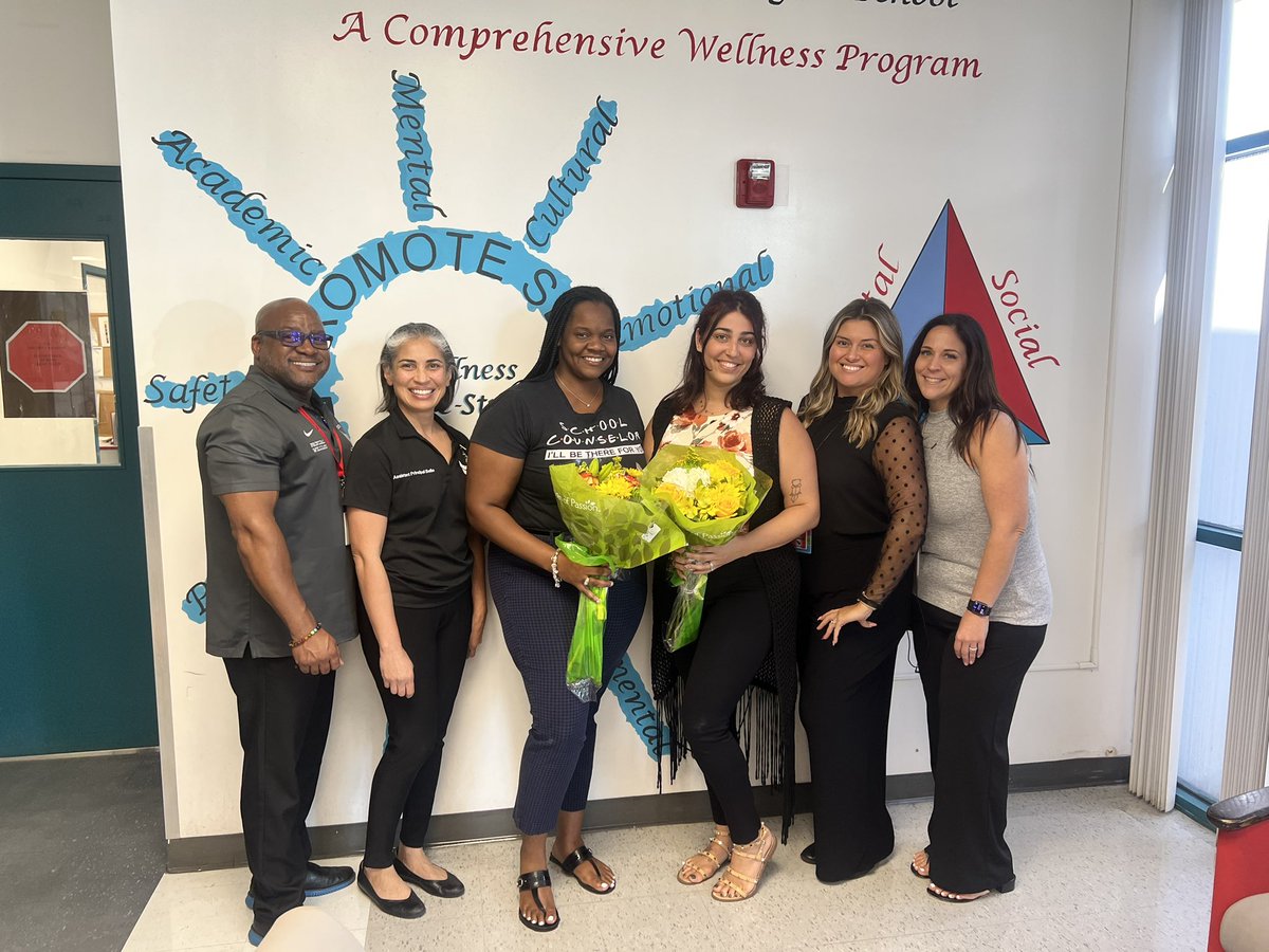 driftwoodms's tweet photo. Congratulations to our Instructional and Non Instructional Employees of the Year: Ms. Derneshia Madry and Ms. Amanda Chiappa! Thank you for your exceptional character and work ethic! You always go above and beyond! We love you! 🥳🤗 @jmostal18 @Crivera085 @AlanStraussbcps https://t.co/0pyR1eZZIQ