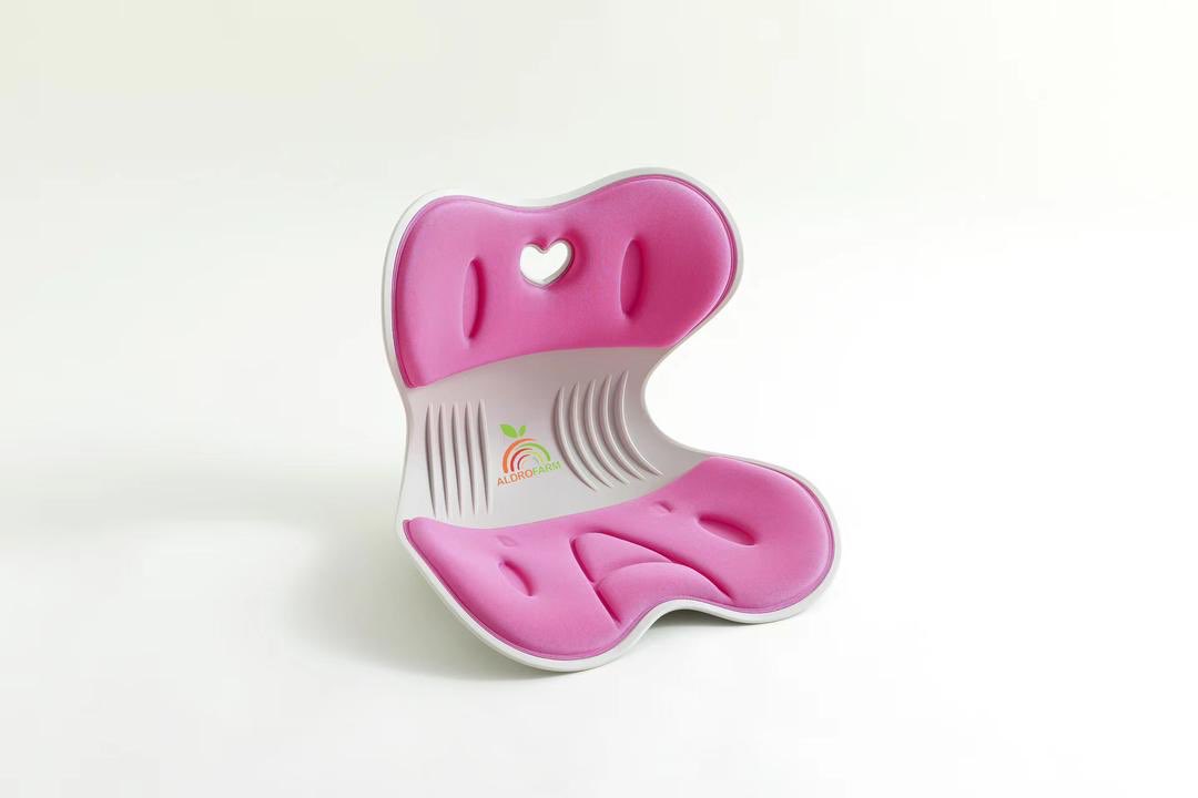abed_rafic's tweet photo. The AldroFarm Chair is an elegant and versatile seating option, specifically designed for both adults and children to promote proper posture correction. hello@aldrohome.com 

#uaeschools #uaehospitals #uaeclinics #uaecallcenters #interiordesigning #uaepharmacies #uaenursery https://t.co/nNJGOANdpx