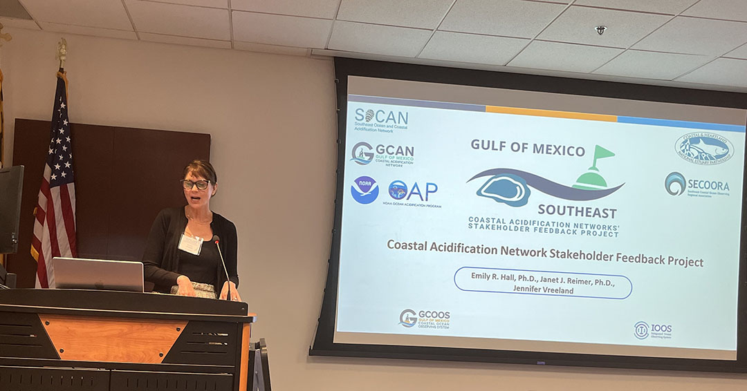 GCOOS1's tweet photo. We're at the Mid-Atlantic Coastal Acidification Network meeting, where Research Associate Jennifer Vreeland-Dawson is presenting information on the #GCAN/#SOCAN Community Feedback Survey Project about ocean acidification, funded by @NOAA's Ocean Acidification Program. https://t.co/HkCyHzBipg
