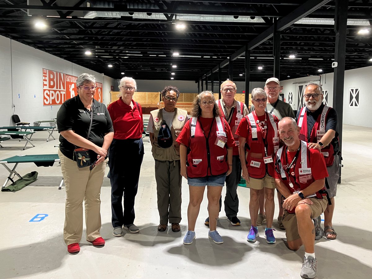 RedCrossNCFL's tweet photo. We're still on the ground in Florida & South Georgia, helping people affected by Hurricane #Idalia. Yesterday, a terrific team of volunteers opened a shelter in Citrus County & provided meals to displaced families staying in temporary lodging. A big #HugAndHigh5Day to them! π€ π https://t.co/KBEL2yGYKp