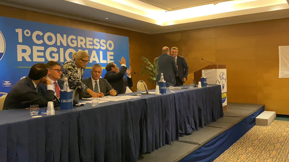 La <a href="/LegaSalvini/">Lega - Salvini Premier</a> è una grande famiglia: 10 anni fa nessuno avrebbe pensato che il simbolo sarebbe stato nelle schede elettorali del Lazio, né che avremmo vinto a Genova o in Liguria. Oggi siamo anche al governo e ci resteremo a lungo. Complimenti e buon lavoro a <a href="/DavideBordoni_/">Davide Bordoni</a>