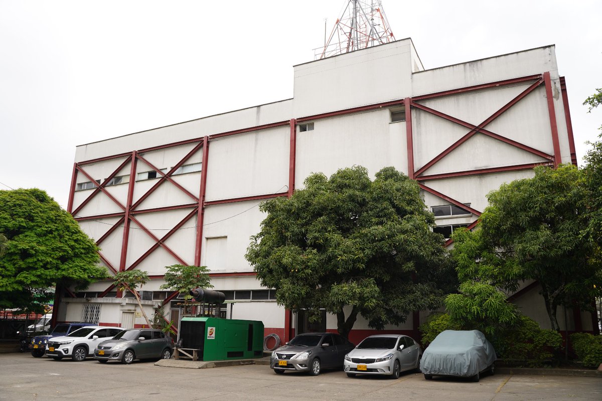 EMCALIoficial's tweet photo. La Telefónica de Salomia será la sede de #Emcaled, la filial de Emcali que operará el alumbrado público💡 en la ciudad.

https://t.co/iFhU3RSOhq…

#EmcaliMasCercaDeTi https://t.co/ZSbOz1yfrH