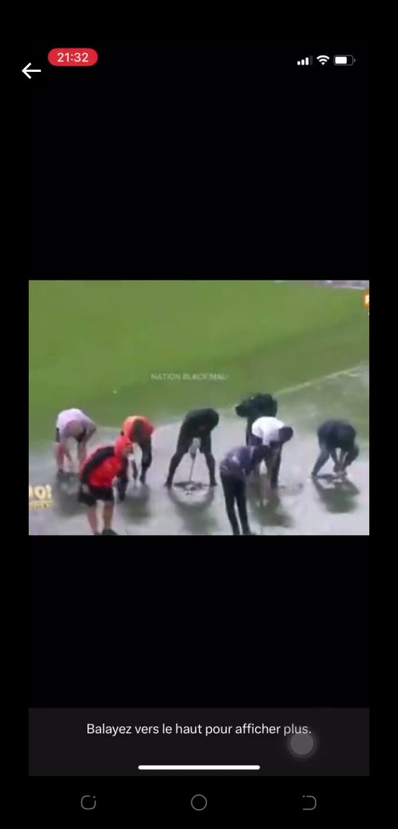 SogobaSeho's tweet image. La pelouse Ivoirienne de 20 milliards de francs CFA 😭🫵🤣🤣🤣🤣🤣