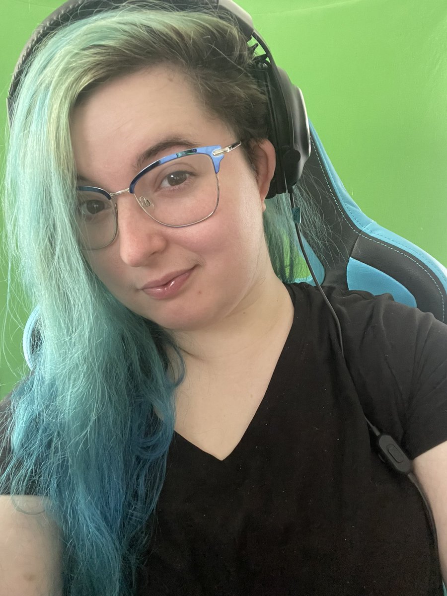 Happy Tuesday, yall! I’m starting a fresh save of Slime Rancher 2 in just a bit over at twitch.tv/krazykatnip. Come hang out 💗#TwitchStreamer #SlimeRancher2 #LiveNow