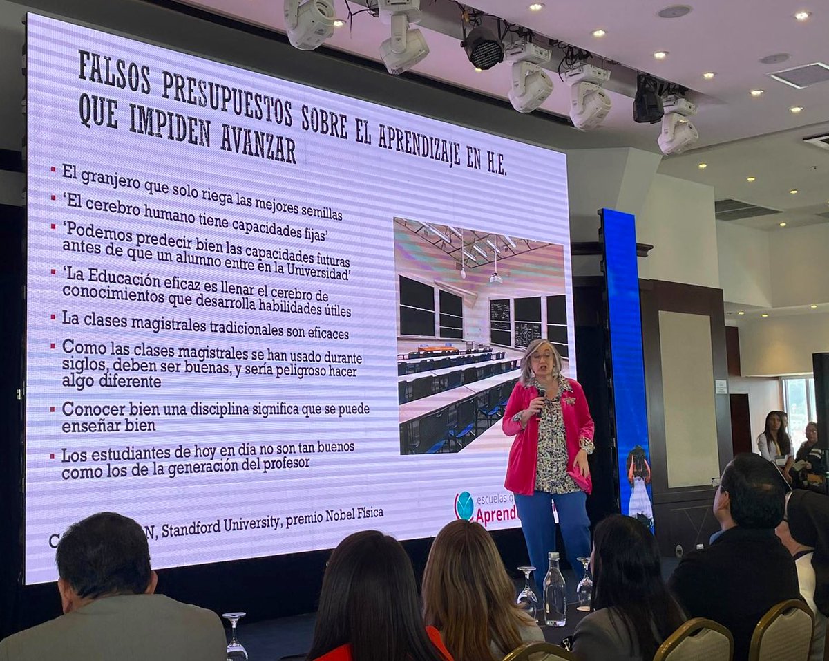 trilemaedu's tweet photo. Hoy @carmenpellicer_ desde #Bogotá aborda  los retos educativos que se nos plantean y da respuesta desde la neurodidáctica @NormaEdiciones #SoyEducaPrime https://t.co/h6rewjTg7K