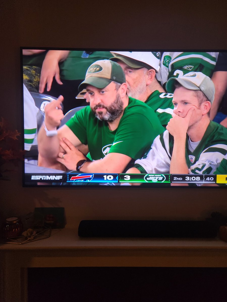 Little_Depot's tweet photo. @FanDuel @FDSportsbook @FieldYates For not voiding Rodgers https://t.co/h6LMUX7JuO