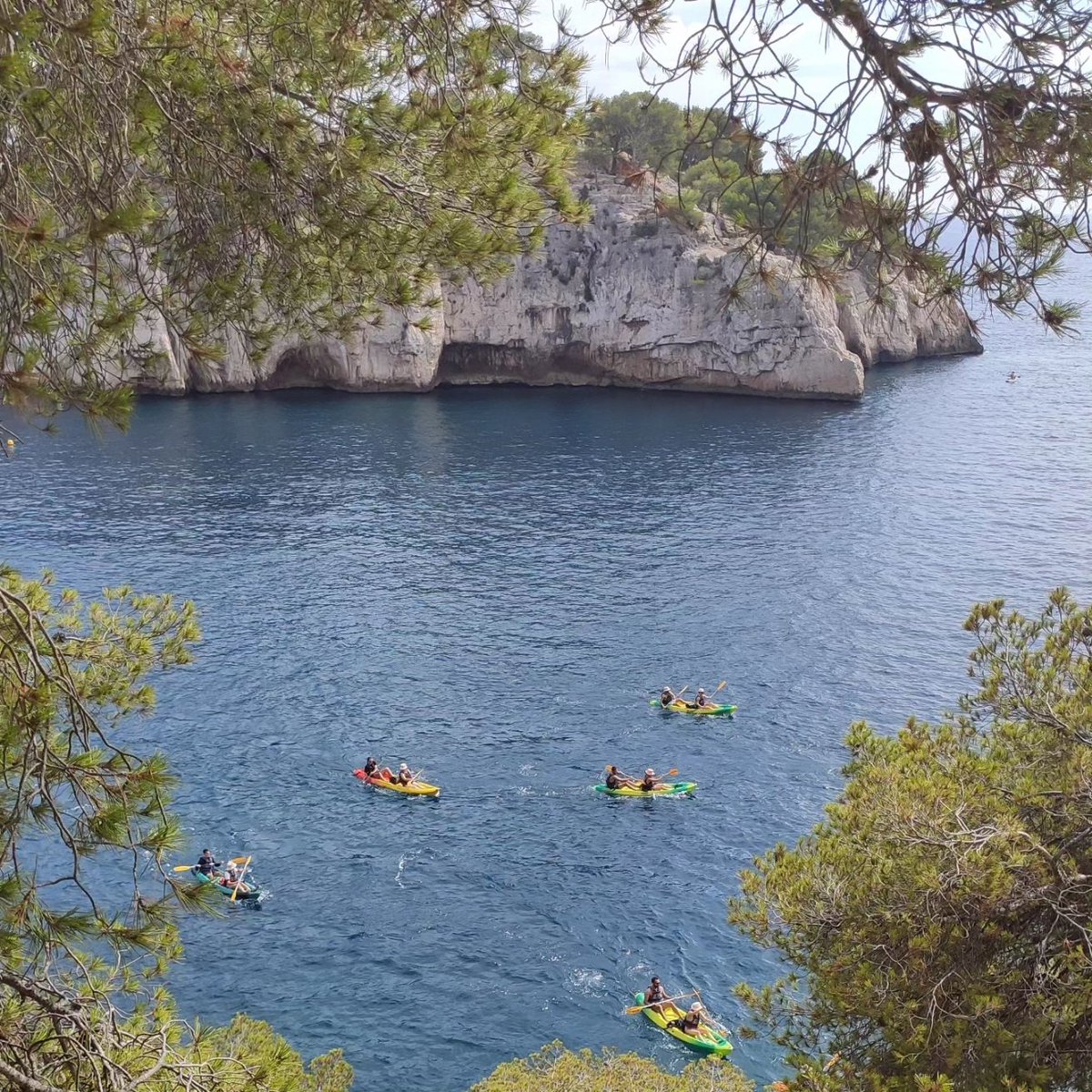 ABarrettBoy's tweet photo. Cassis (2/2) #LesCalanques https://t.co/bBK1XzsULp