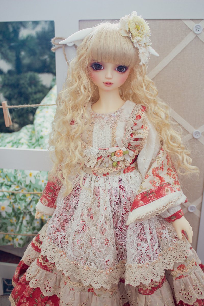 #sd_f_70 
Lydia’s new outfit. I have been looking for red dress for her for months, until I saw this one on Buyee. 
<a href="/a_allegro/">Allegro</a> thanks for making such beautiful dress. こんな素敵なドレスを作ってくれてありがとう