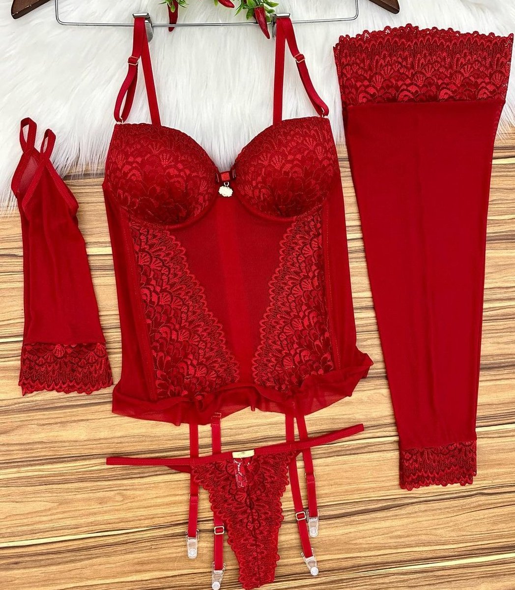 Muhteşem takım. Bunun içinde sikilmek isterim.  Döl banyosu yapmak çok hoş olur