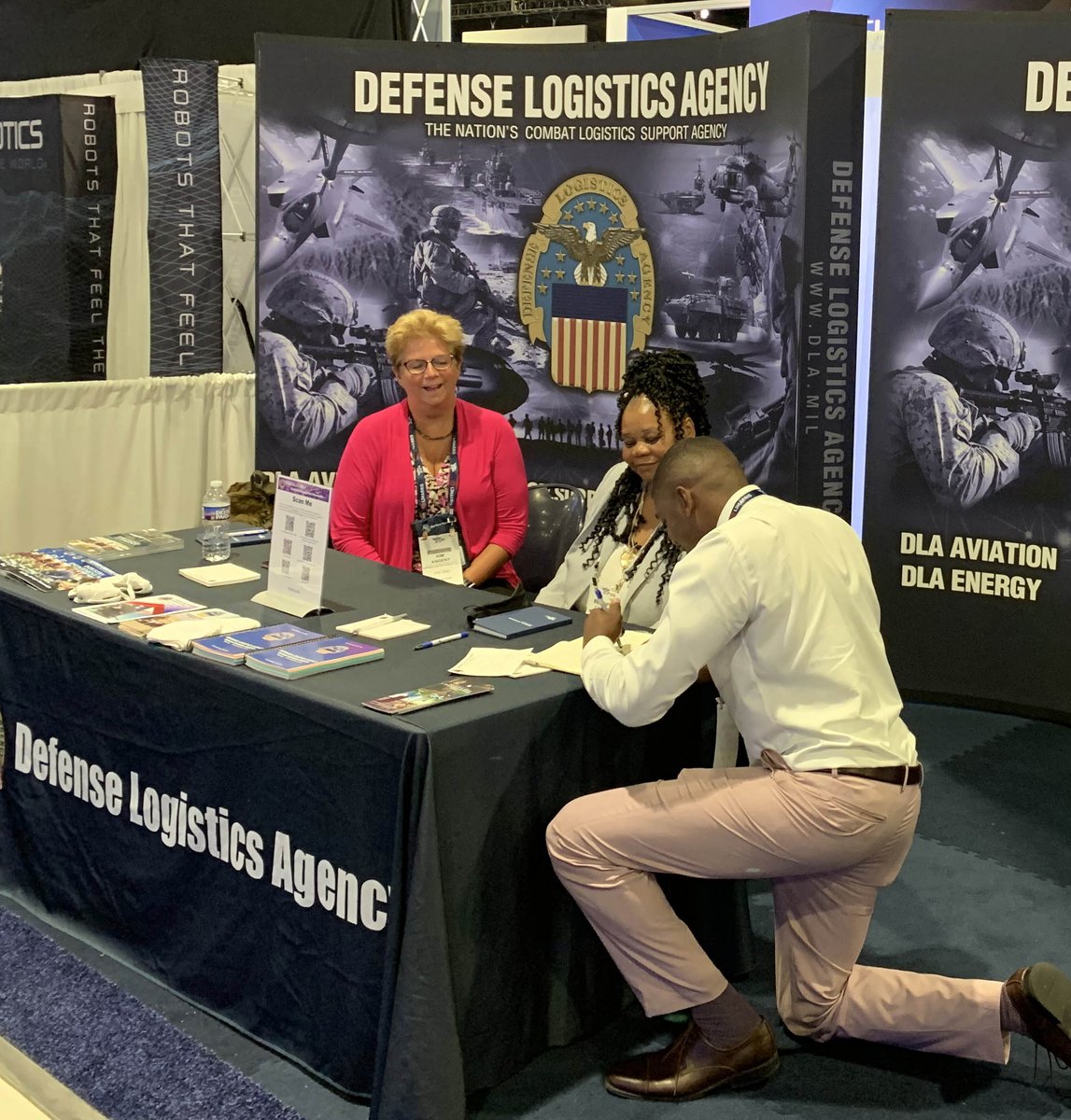 DLAMIL's tweet photo. Join us at the AFA's Air, Space &amp; Cyber Conference tomorrow, Sept. 13, at the Gaylord National Resort &amp; Convention Center. Stop by DLA Booth #516 to discover solutions for warfighters. Learn more about DLA's mission at https://t.co/iOh72v95Tq 

#AFAConference #AFA @usairforce https://t.co/1NgPKjPoAY