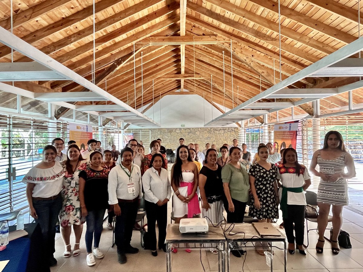 INVEFI_AC's tweet photo. Agradecemos a todos, todas y todes los que nos acompañaron en el taller impartido en Ixhuatlán de Madero, reconocemos su interés por fortalecer los derechos político-electorales, con su participación contribuimos a la construcción de un mejor entorno. https://t.co/oK6YIyDpUW