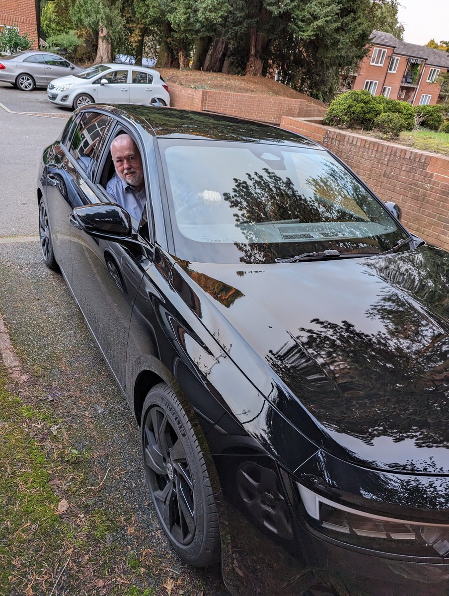 fgaughan's tweet photo. New car #pimp https://t.co/dCtXF6kjE2