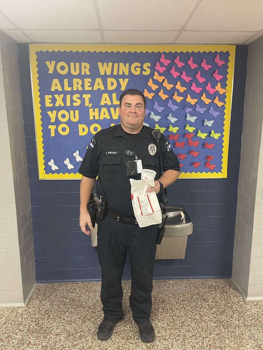 We are so grateful for Officer Wright! Thank you for protecting our Mustangs! Words can’t express how much we appreciate you! Happy 1st Responders Appreciation Day! <a href="/GregTielke/">Greg Tielke</a> <a href="/Dr_BWatson/">Dr. Brent Watson</a> <a href="/CRFields/">Chamekia R Fields</a> <a href="/PabloVenturini1/">Pablo Venturini</a>  <a href="/LamarCISD/">Lamar CISD</a> #OneDirection #OnePurpose #FirstResponders