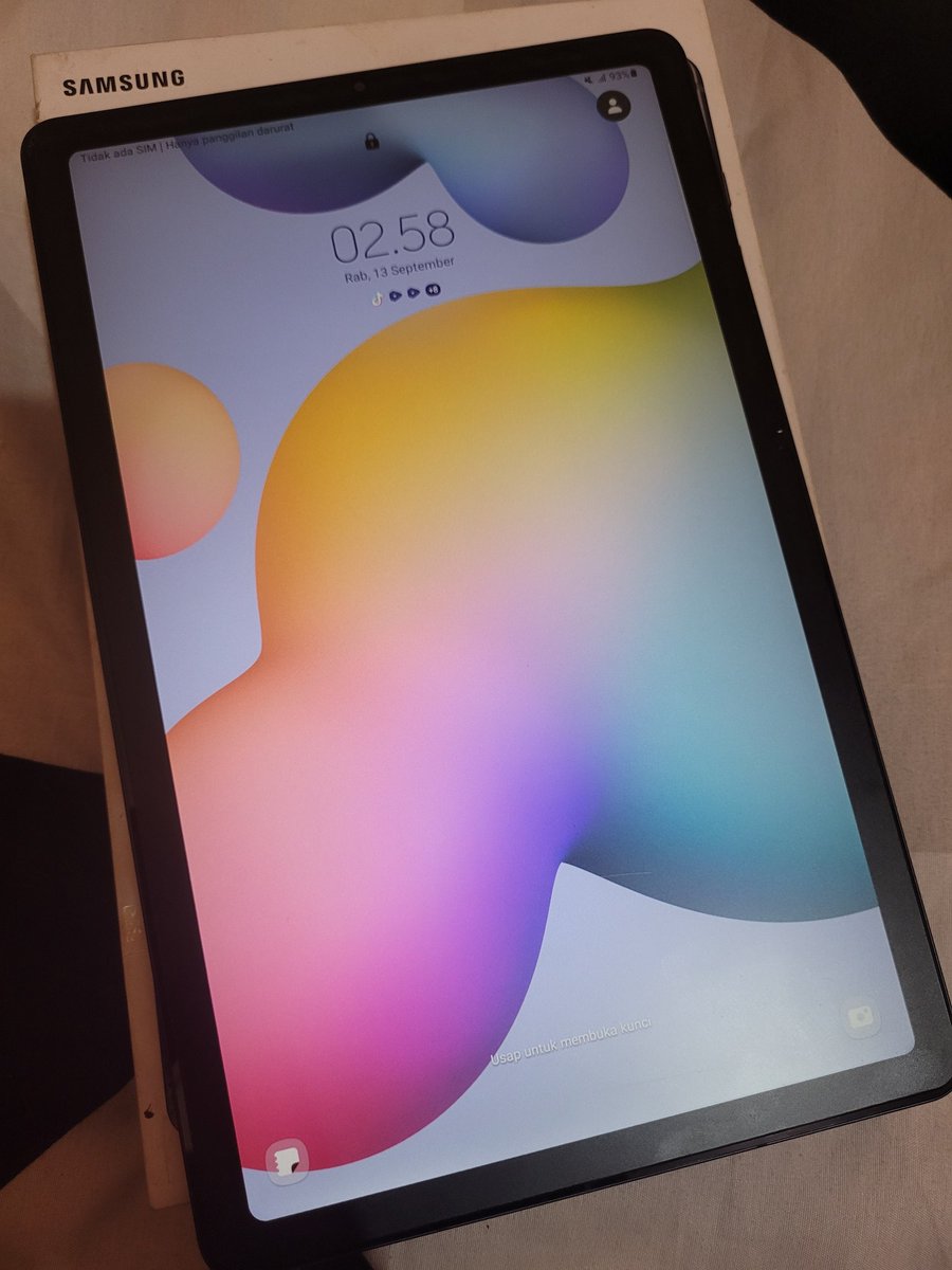 defmlnii's tweet photo. WTS
Samsung Tab S6 Lite (second)
beli desember 22

• pemakaian pribadi
• 4/128 Gb
• Pen stylus masih ada, ada tambahan stylus pen yg beli sendiri
• SIMCard
• ada bekas case dibagian belakang (jarang dibuka dari casing)
• charger masih ada

Harga : 4.000k —— boleh nego tipis https://t.co/hLSn7tmMJR