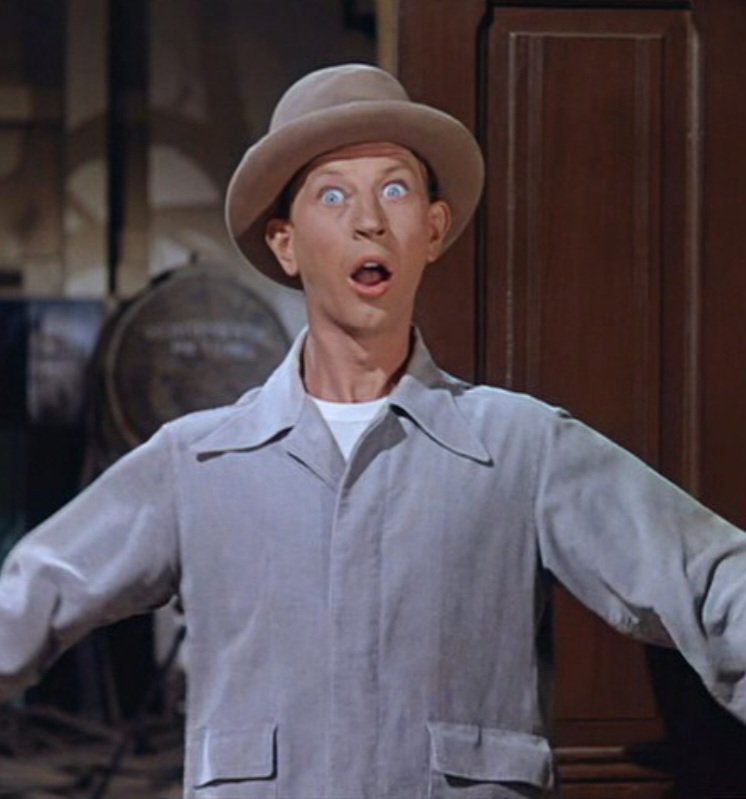 IanEldridge8's tweet photo. Don't ask me why, but as soon as I saw this picture of @andyblack on Instagram, I IMMEDIATELY thought of Cosmo Brown. A whacky, goofy character from the movie "Singing in the Rain." 😂😂😂
#andybiersack #andysixx #andyblack #funny #singinintherain #cosmobrown #oldmovies https://t.co/Ldik6QKxYK