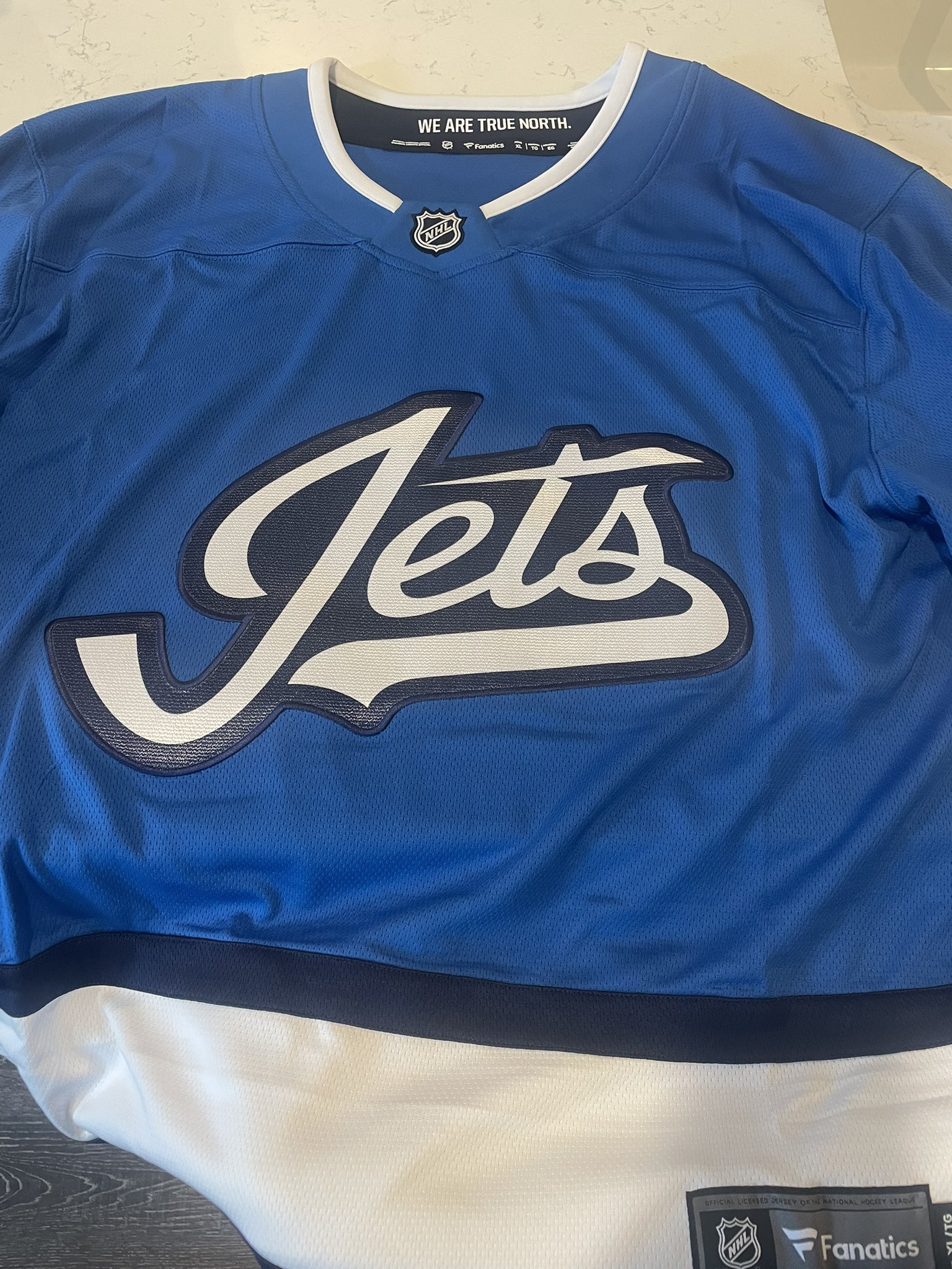 Winnipeg Jets officially reveal Aviator third jersey! —