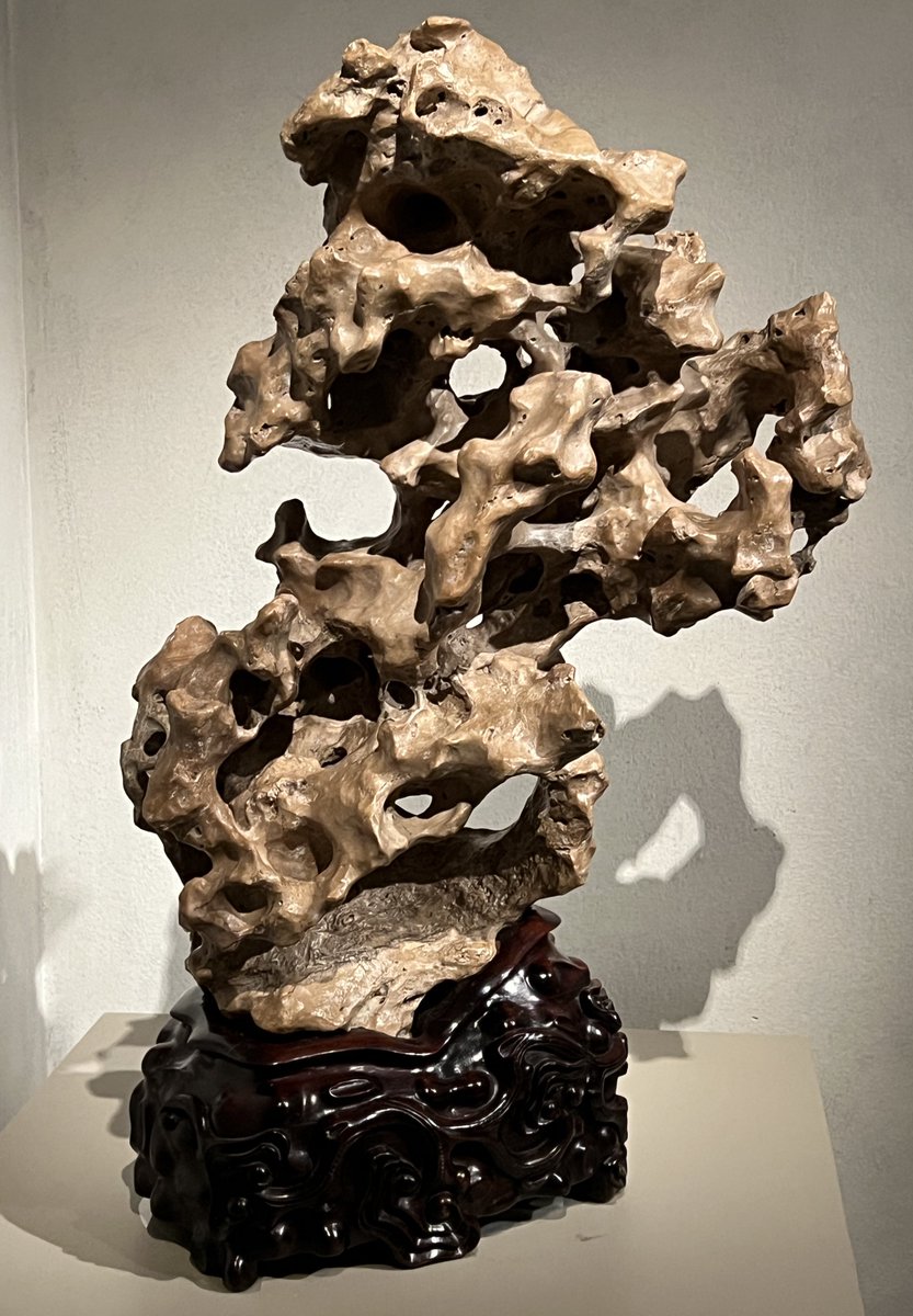 heartistartist_'s tweet image. Amazing day chillin’ with the homies @_kevin_io &amp;amp; @atomikpunc at the San Antonio Museum of Art! Saw so many beautiful pieces and am feeling so inspired..🖼️

P.s. Don’t forget to vote for @KreatePlatform for Project Catalyst😉 Last day is the 14th! #Vote4Art #GoSeeArt🎨