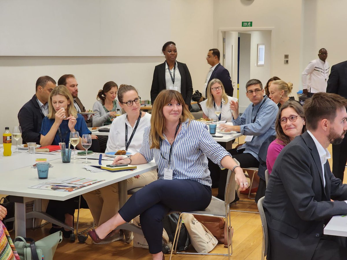 Our team is hosting donors and PAL leaders in Oxford, UK, to discuss foundational learning. The meeting featured talks by members of the PAL family and showcased PAL’s upcoming ICAN and ICARe large-scale assessments and action projects such as 'My Village'.

#EvidenceForLearning