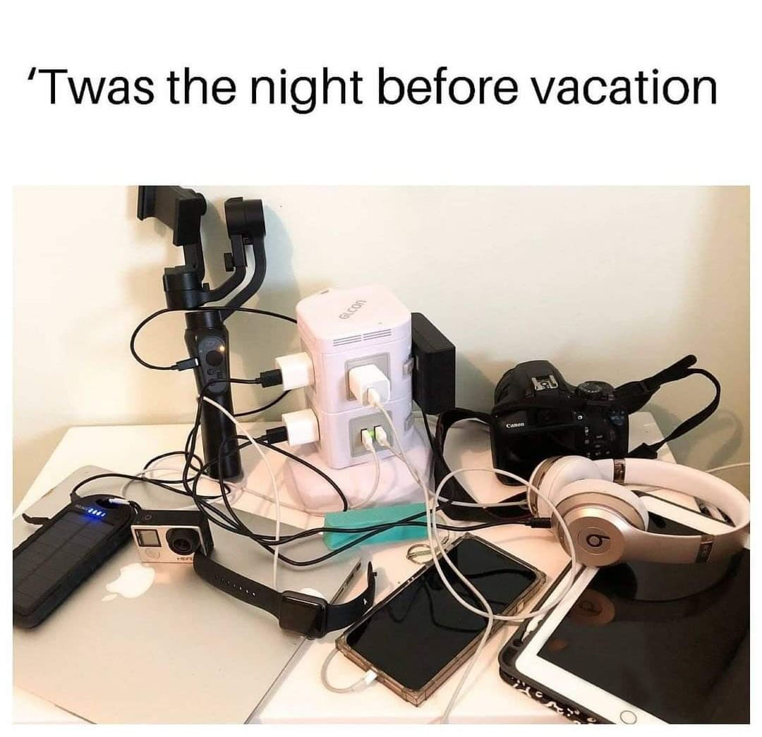homeswithdiane's tweet image. 😅 I like to call this pic, &quot;Every night at 9:30&quot; haha 😅

#chargingstation #nightlyroutine #HomeswithDiane #DianeWilsonREMAX #remax #andersonremax #servingYOURfamily