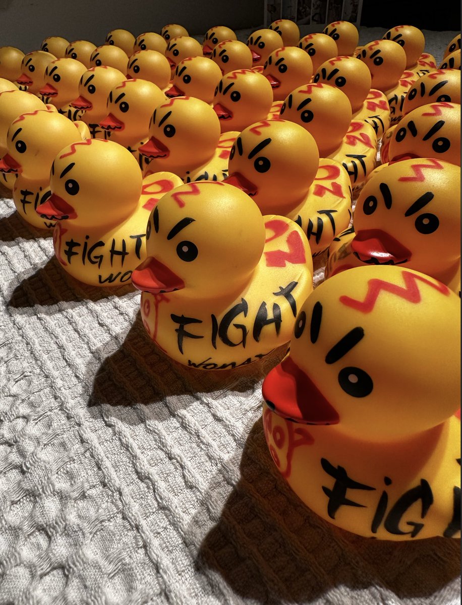 Her Monsters Gang 🦊 tweet media