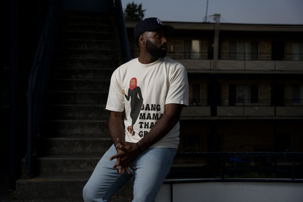 GroovyTapes's tweet image. MAMA SAMBUSA collection will be uploaded to our website tmrw and released later this week ❤️🤝🏽 Check Us Out!