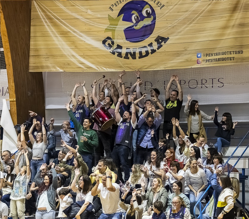 PENYA BIGOTET | 👨🏀🥸

¿Quieres formar parte de la única peña oficial del club?

Ya son más de 6⃣2⃣ .🥁🎵🎶

➡️ Apúntate aquí: penyabigotetgandia@gmail.com

🗣️vale hacer todo el ruido que quieras‼️

#UNITSCREIXEM 💜🥁🥸
#PROINBENI 🏗️ #EMBALPACK📦 <a href="/vickyfoods/">Vicky Foods</a>🍞 <a href="/fbcv_es/">FBCV</a>