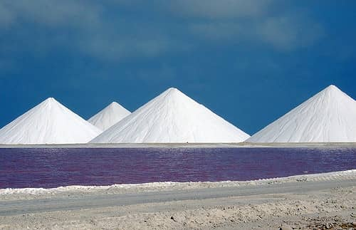 MowliidHaji's tweet photo. #UPDATE: #Somalia's National Army, #Galmudug Forces and local fighters have entered #Xinlabi town in #Galgudud region.
The town is famous for its salt mining production which is sold to many parts of #Somalia & neighboring countries such as #Ethiopia. https://t.co/p0SJ9q8orc