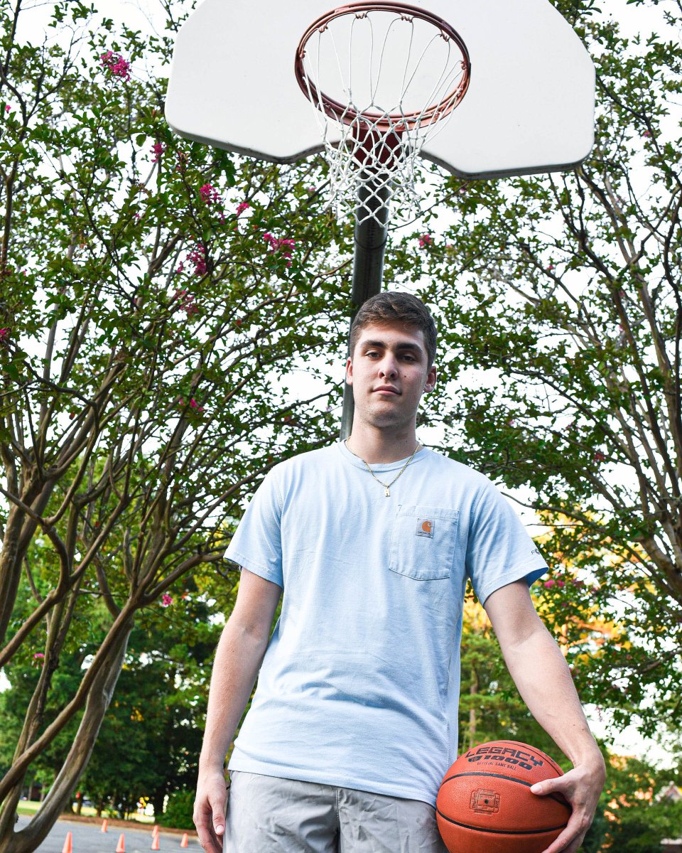 𝐁𝐚𝐜𝐤 𝐓𝐨 𝐓𝐡𝐞 𝐑𝐨𝐨𝐭𝐬: Cam Christy

This project signifies the beauty of going back to where we started. Going back to the parks where we picked up a ball and fell in love with the game.

𝟱𝟱 𝗗𝗮𝘆𝘀 Until Tip-Off. See you soon, Winthrop Nation.

#ROCKtheHILL