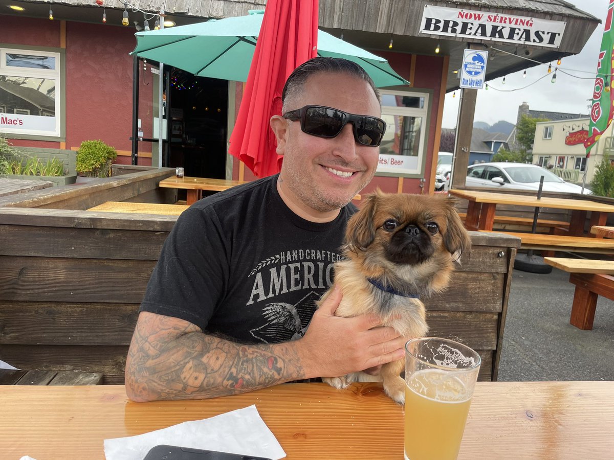 Cody_Perez's tweet photo. Hanging with my golden boy #Tasmanian #Tazz #Peekapoo #PapasBoy #Seaside #Oregon https://t.co/PXIIF89hnP