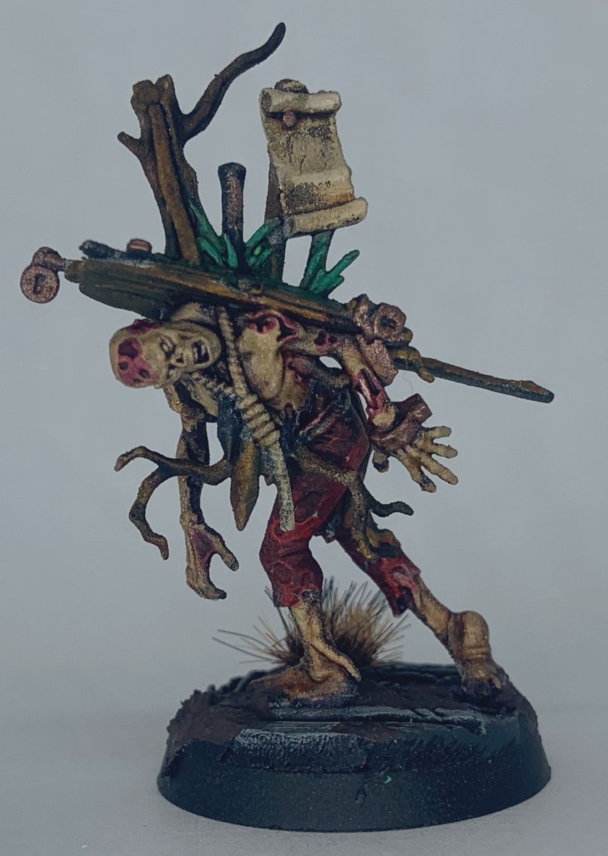 WarPumpkin88's tweet photo. Deadwalker Zombies finished. What an interesting group, nice textures and ability to explore colour.

#paintingwarhammer #warmongers #newaos #warhammercommunity #aos #AgeofSigmar https://t.co/zKCgVM9rI3