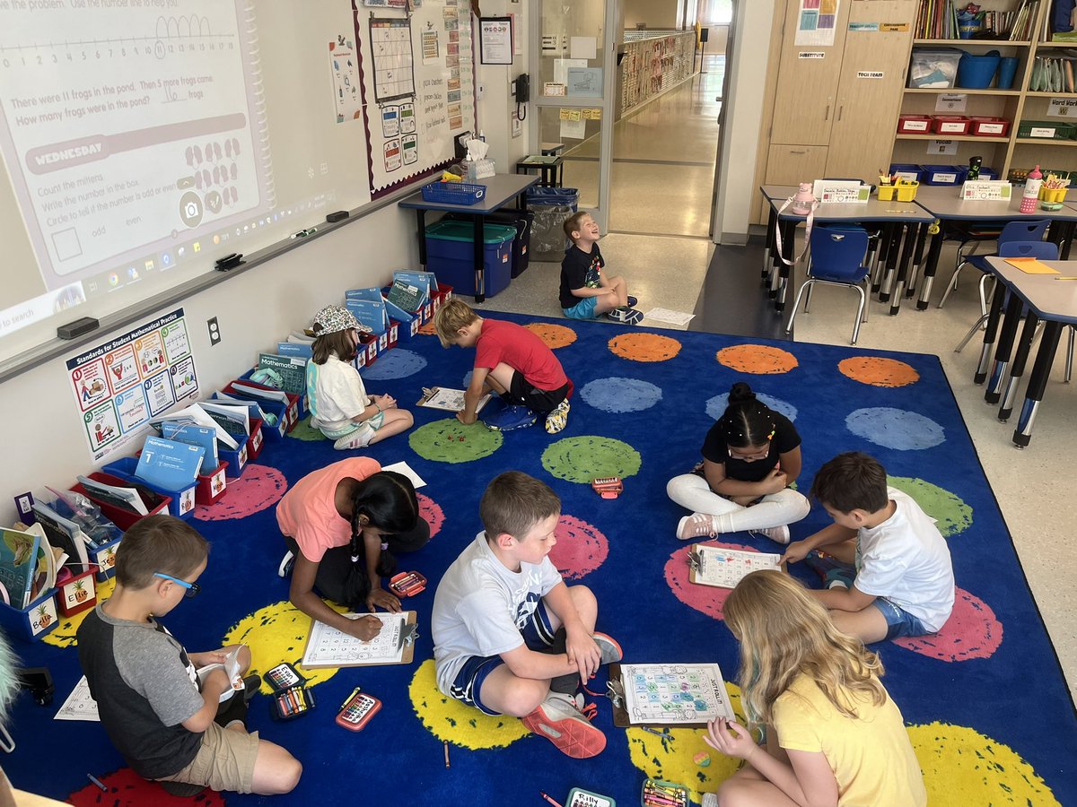 szkaradsquad's tweet photo. Rolling dice, practicing our math facts, and enjoying some time with our classmates. You know they’re having fun when you hear, “Can we play again?!” over and over again 😂🎉 https://t.co/o5HPXPrLUu