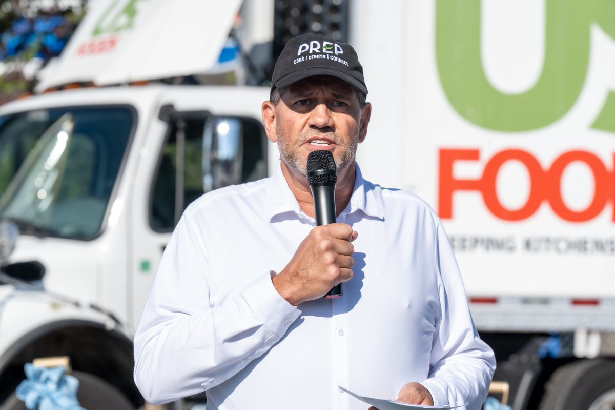 CityofAtlanta's tweet image. Welcome to Sylvan Hills,  @PREPKITCHENS! Mayor @andreforatlanta joined leaders for a groundbreaking ceremony to mark the food business accelerator's 5th project in Metro Atlanta. #PREPATL