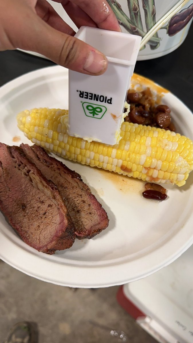 nelliespence142's tweet photo. Great plot day spent with Toston/Townsend/WSS &amp; Gallatin Valley area growers last week. These guys grow corn in some of the toughest environments - a huge testament to the trust that is had in our extreme early day products! @PioneerSeeds @BrettHeidema #PioneerSeedsMT https://t.co/PtUEJgfSZG