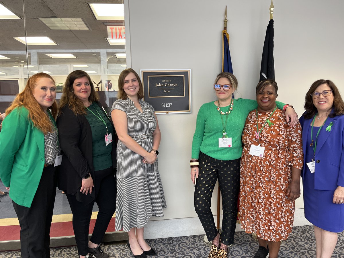 Thank you Lilly Walsh at Sen. @JohnCornyn's
office for meeting with @AFAdvocacy advocates today. We enjoyed sharing our personal stories & hope to gain your support with #SafeStepAct and  #HELPcopaysact
#ArthritisAdvocacySummit23
@raquelroschell @rheumymgr @Aubrietx