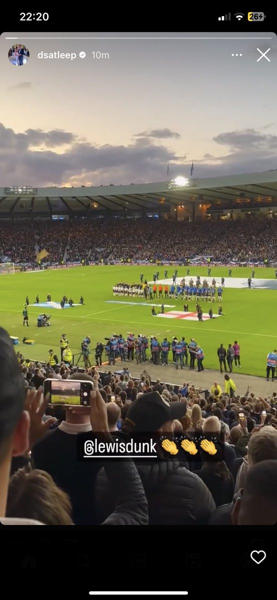 BhafcSeb's tweet image. Dale Stephens supporting his former teammate Lewis Dunk at the England game today. #BHAFC