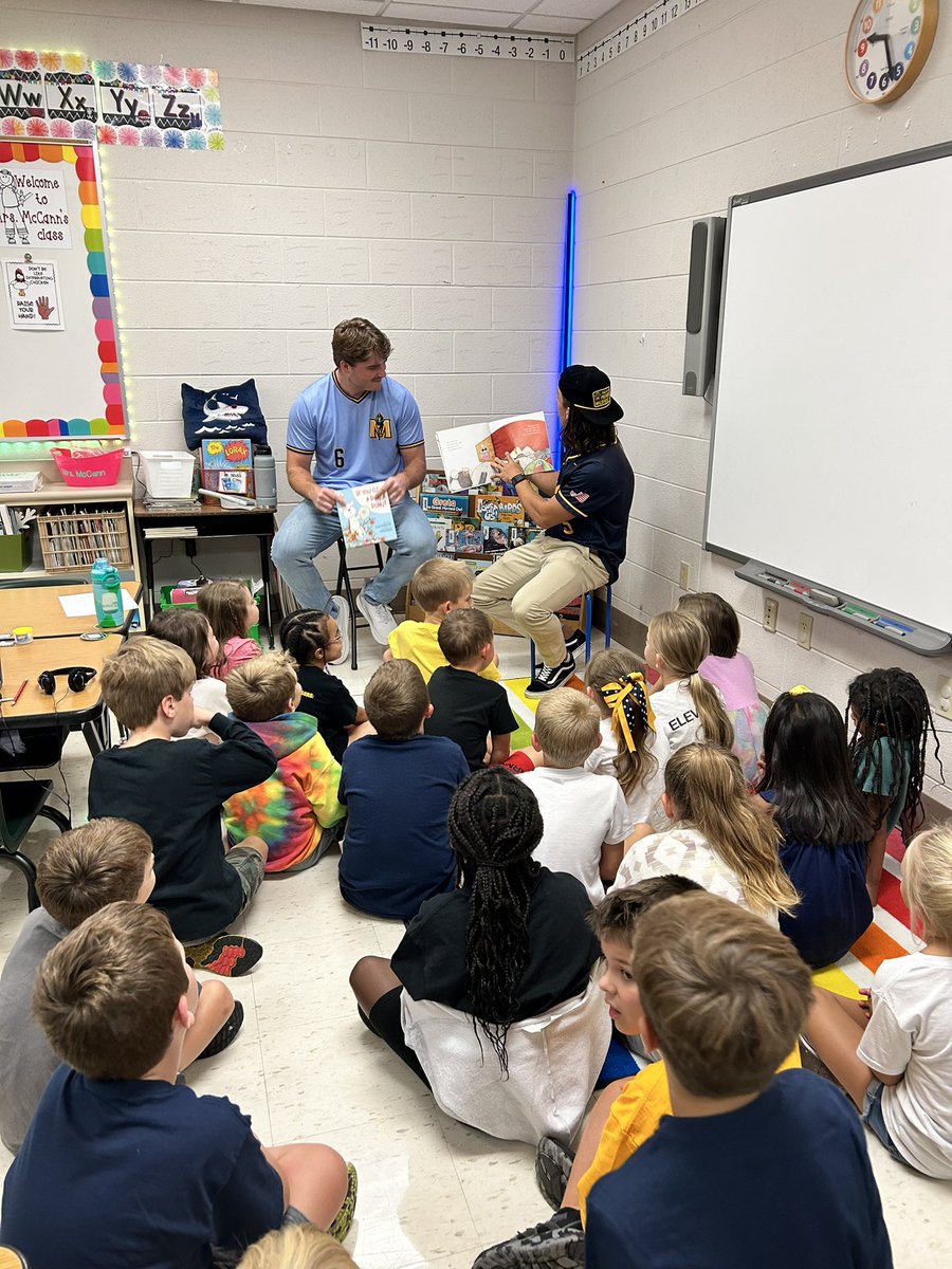 Amylmccann's tweet photo. Thank you MSU baseball athletes for coming and reading to us today! #MurraySchools https://t.co/Wqz86CLgmZ
