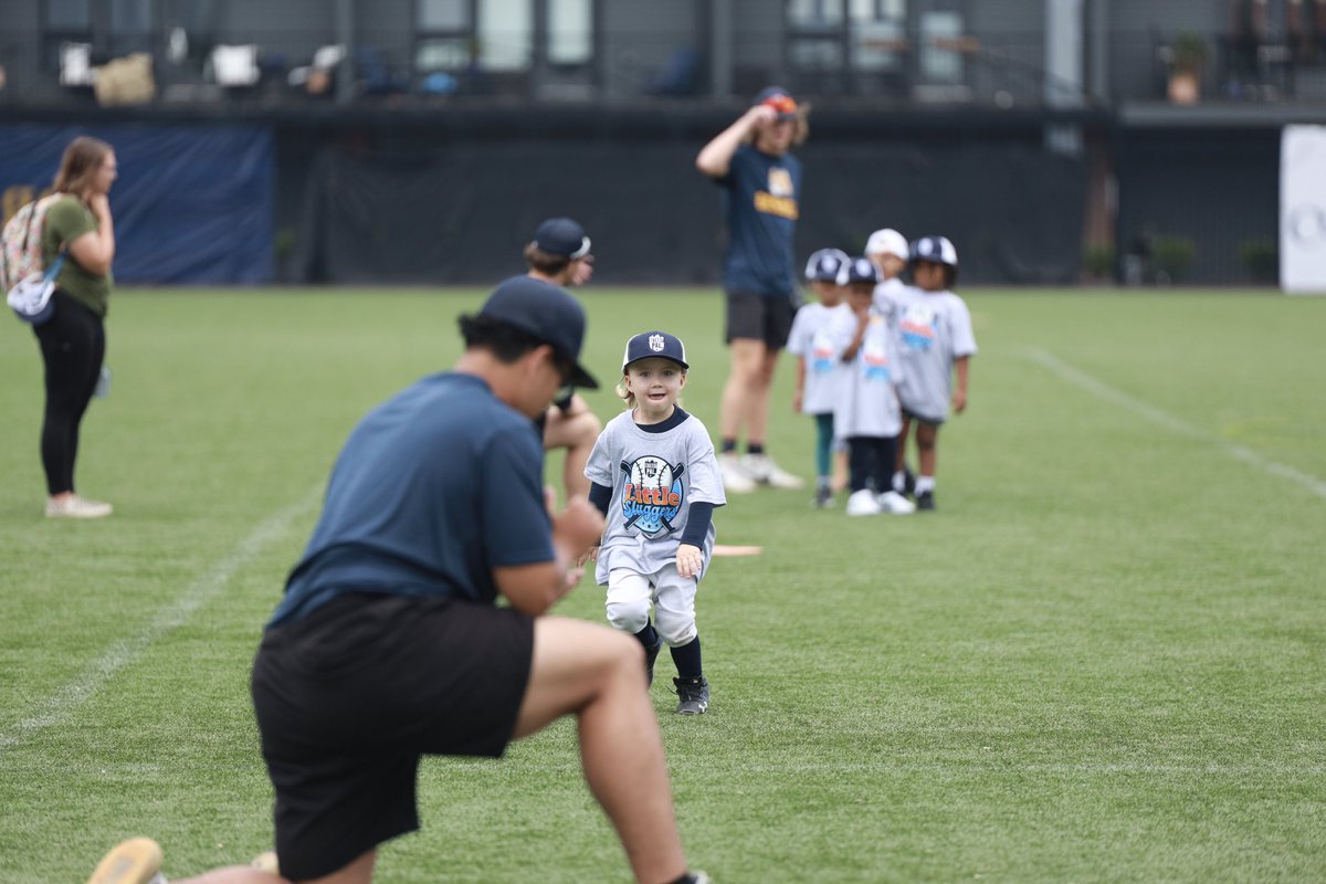 DetroitPAL's tweet photo. Our Little Sluggers Baseball Clinic is off to an amazing start! Huge thanks to the @OcelotBaseball for hosting. Their energy and excitement was contagious! Our Little Sluggers are having a blast learning and growing.

#LittleSluggers #detroitpal https://t.co/f7L08oljq4