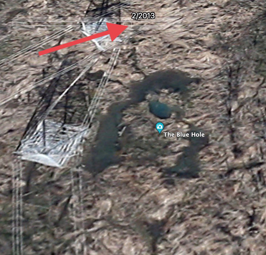 steavydfw's tweet photo. @FOX4 This has shown on google maps since 2013. It's been leaking for 10 years!  😳 https://t.co/kT6GDajZuT