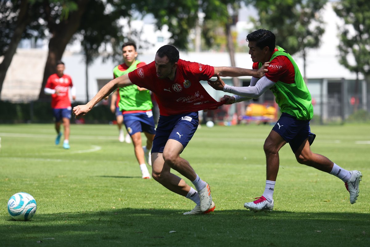CHIVAS tweet media