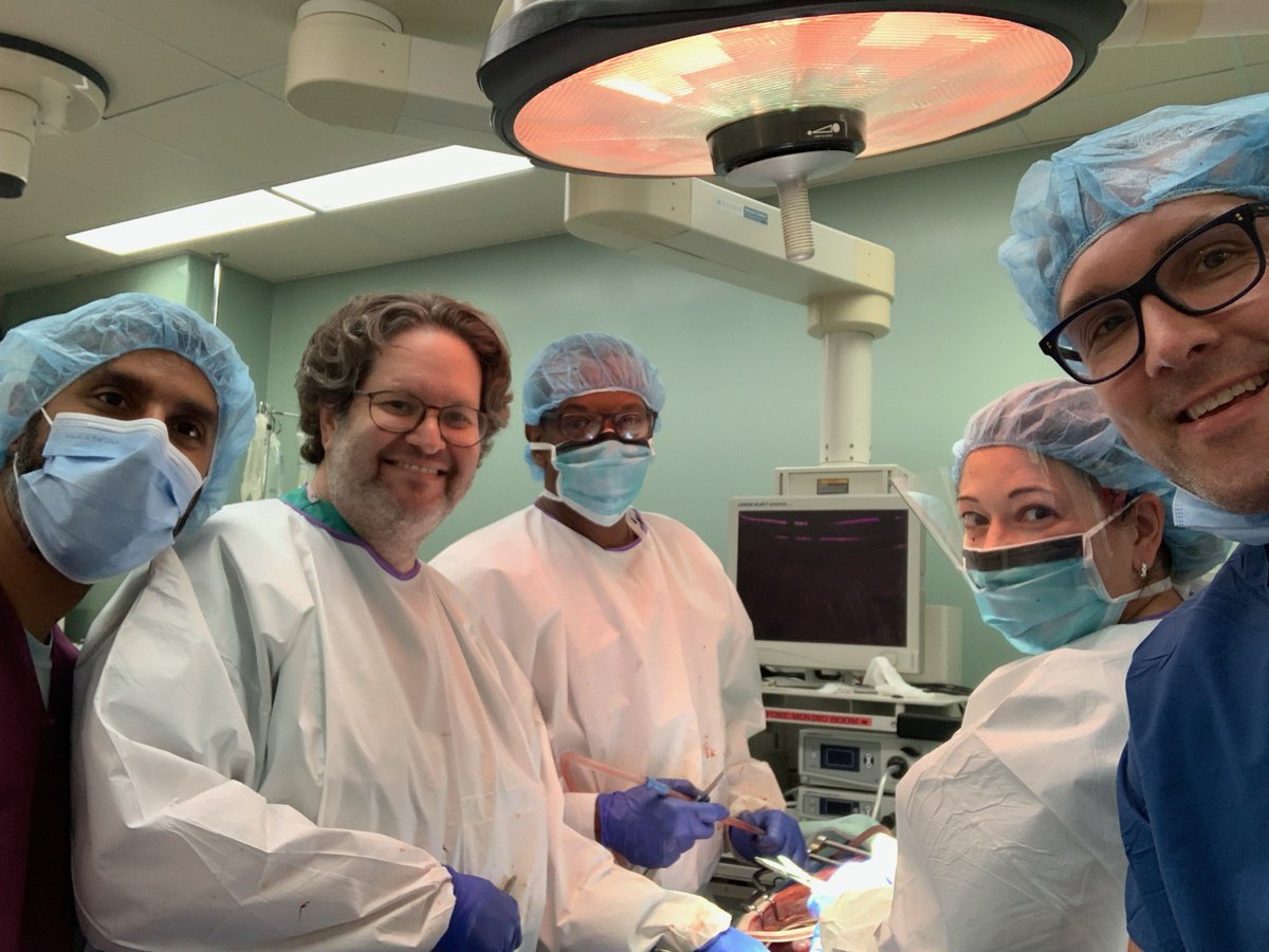 elliotthaut's tweet photo. If you teach ATOM and don’t tweet a selfie, did you even really teach ATOM? #SurgTweeting https://t.co/Skwj7uV9Wg
