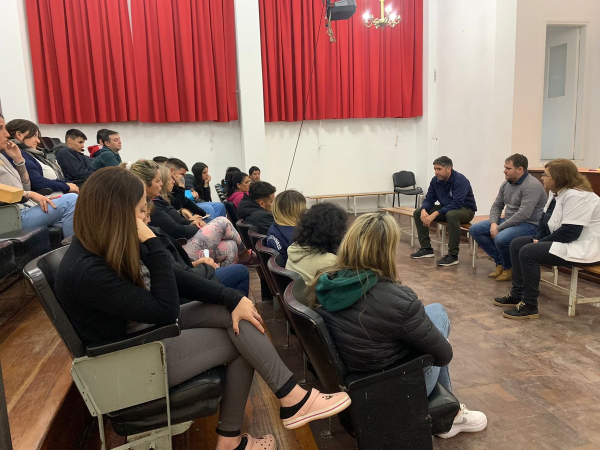 <a href="/ferzubieta11/">Fernando Zubieta</a> visito distintas dependencias para poner en funciones a los Delegados Grales Electos
En este caso fueron el SIES y el Hospital San Juan de Dios de la Plata. 
Lee la nota Completa en ssp.org.ar/n/531