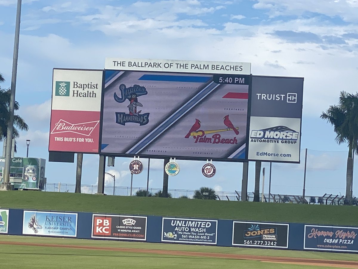 FLProspectPod's tweet image. Good evening from @Ballpark_PB in #WPB, where Game 1 of the Best-of-3 #FSL South Division Finals takes place tonight with @GoPBCardinals at @GoHammerheads (both teams share this facility temporarily &amp;amp; PB will be home team for Gm 2 Thu &amp;amp; 3 Fri). 1st pitch at 6:30p Eastern. #MiLB