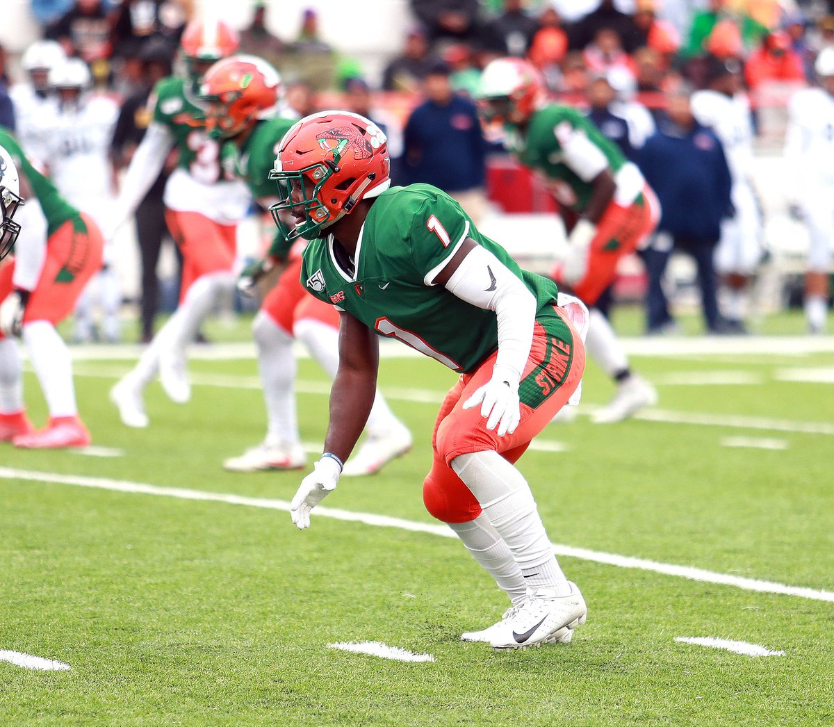 After a awesome conversation with  <a href="/Coach2Bless/">Devin Rispress</a> I'm excited to announce i have received an D1 offer from <a href="/FAMU_FB/">Florida A&M Football 🏈</a> 🟠🐍<a href="/CoachColzie/">James Colzie III</a>   <a href="/HCWillieSimmons/">Coach Willie Simmons</a> <a href="/Rivals/">Rivals</a> <a href="/On3Recruits/">Follow @Rivals</a> <a href="/AC_BIG12AU/">Antonio Coleman</a> @williamson_high