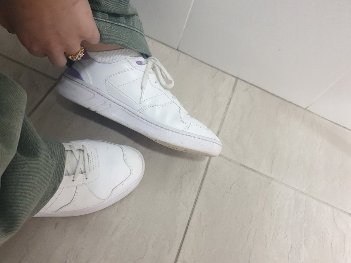 Amity_Veil's tweet image. Insert tongue here.

findom sub paypig moneyslave cashpig looser drain ignore session feet shoe cbt sph cuck humiliation degradation