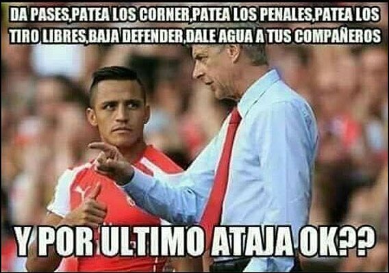 richardmrly's tweet photo. Berizzo a Brereton ahora mismo.
#VamosChile https://t.co/H4gAzPQ2aq