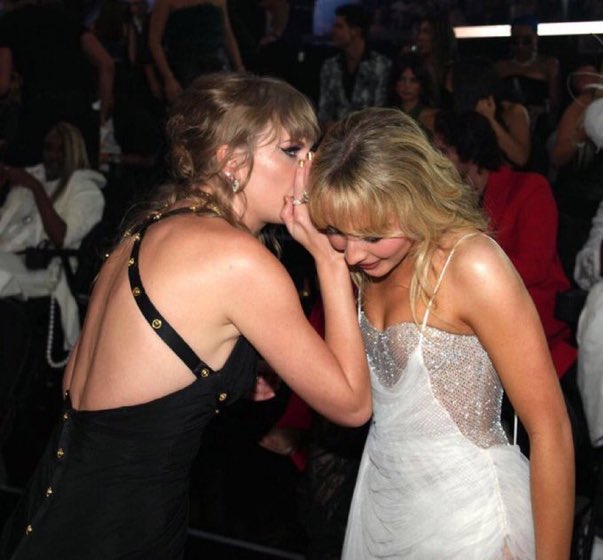 sabrinasswift's tweet image. THE PICTURE I CAN NOW USE TO DESCRIBE MY ENTIRE PERSONALITY